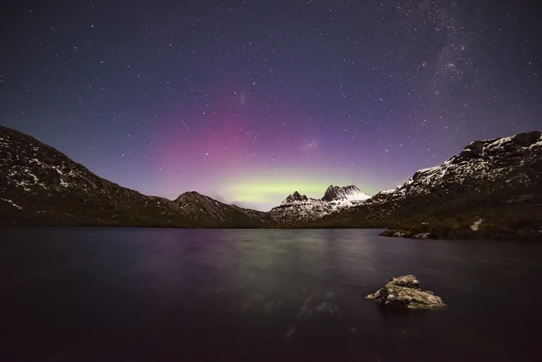 southern lights tasmania