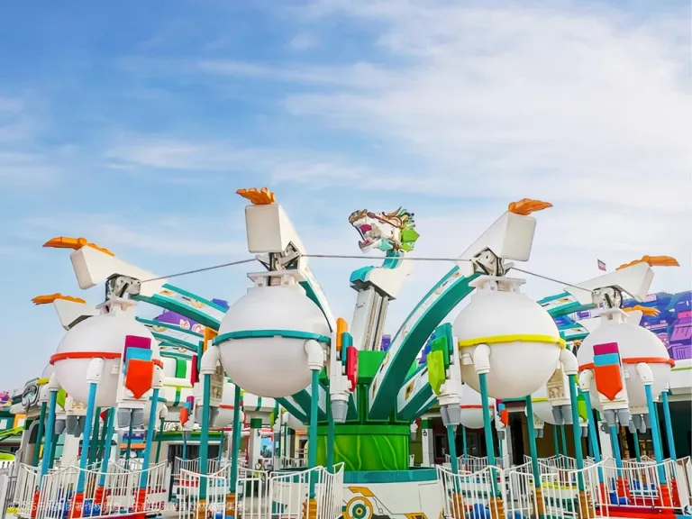 LEGOLAND Shanghai Resort, The World's Largest LEGOLAND To Open in July!