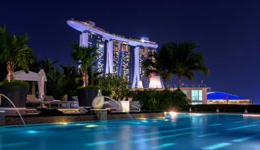 image for article 全球十大最富裕国家出炉，新加坡荣登榜首！