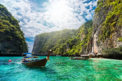 image for article Best Things to Do in Phuket: Beaches, Views & Unforgettable Dining