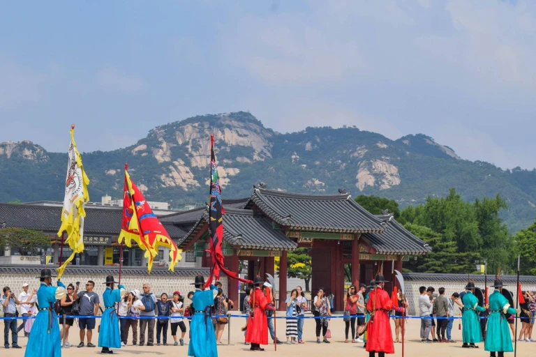 A Malaysian Guide to Budget Travel in South Korea [2025 Edition]
